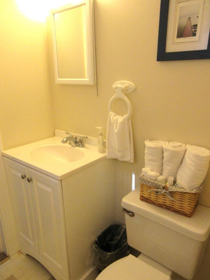 Mcgregor Inn Motel Wilton Extérieur photo